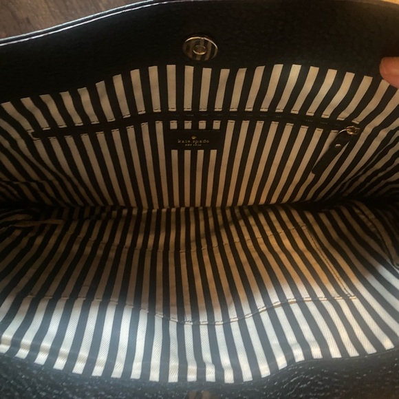 Kate Spade Tote - Picture 5 of 7